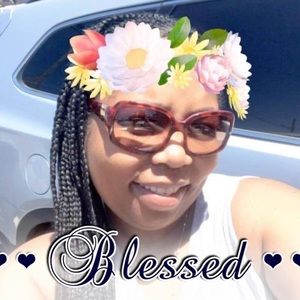 Meet your Posher, Jacqueline